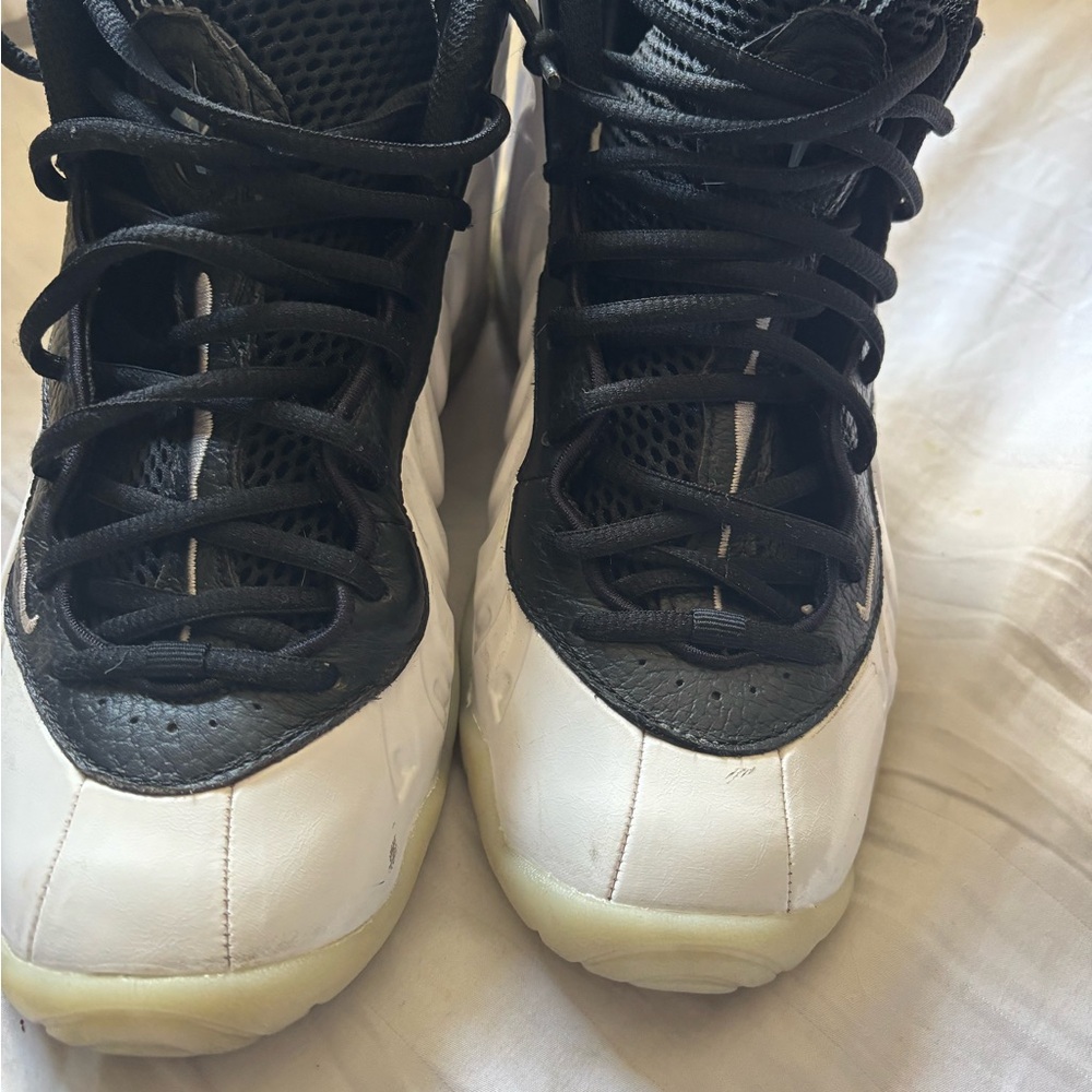 NIKE AIR FOAMPOSITE ONE PENNY LIL POSITE BOY YOUTH SZ 7 BLACK & WHITE